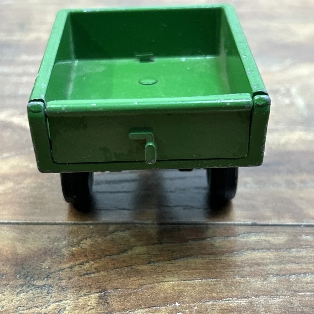 Vintage 1960's 70's Ertl John Deere 140 Lawn Garden Tractor W/ Dump Cart 1:16